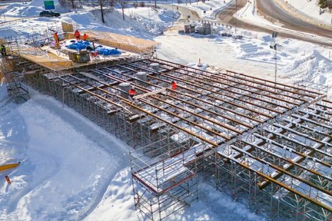 Подпорно скеле Layher Allround TG60 за строежа на мостова конструкция